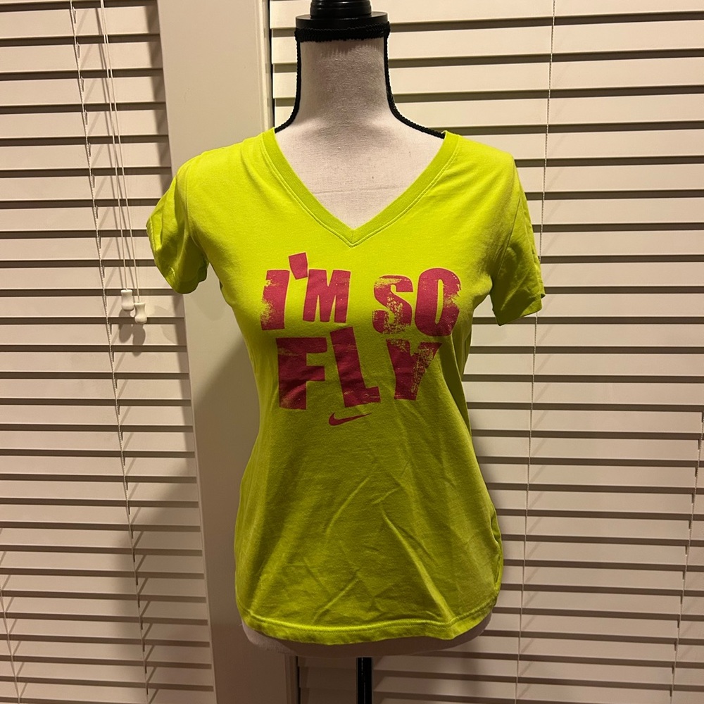 Nike Dry Fit Women's Yellow Graphic Tee size M - Picture 1 of 4